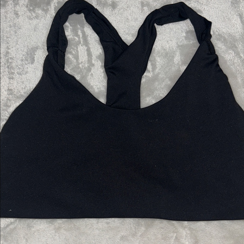 Old Navy Women’s Black Sports Bra